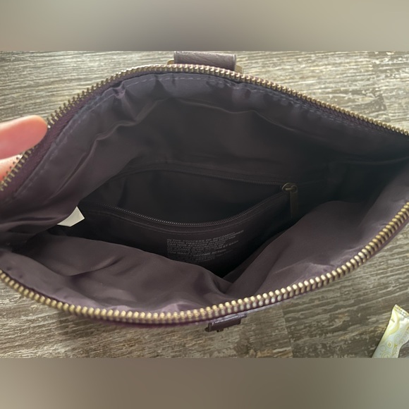 Big Buddha Flower Clutch - Picture 3 of 7